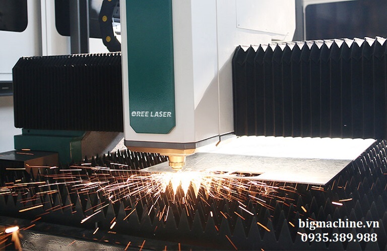 Máy cắt laser fiber OREE 12kw